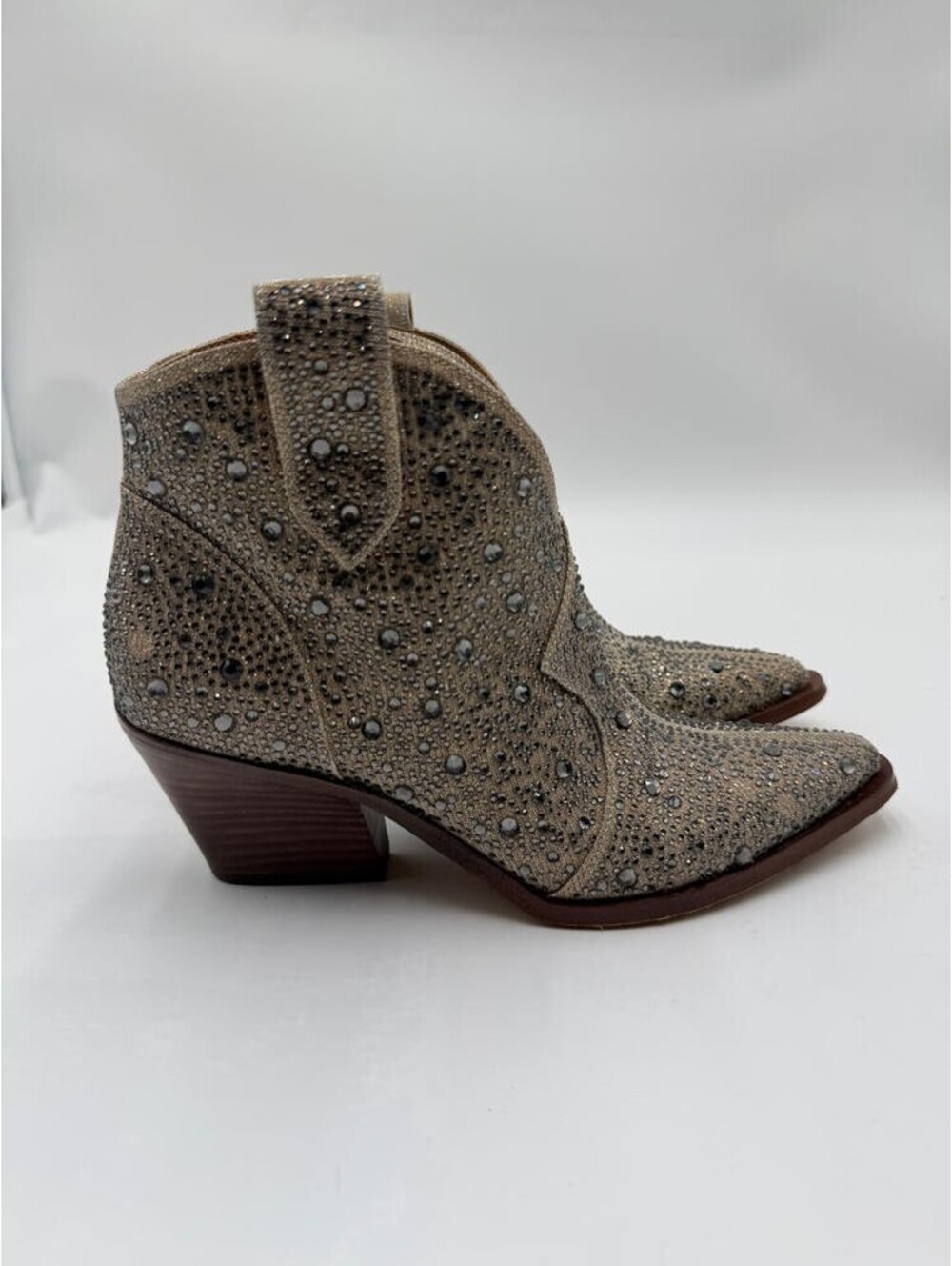 Jessica Simpson Women's Zadie Western Bootie, Champagne, 7